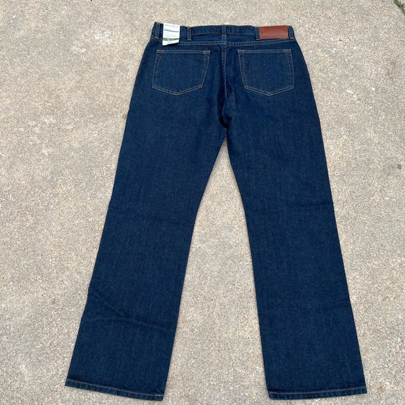 Eddie Bauer Mens Straight DK Indigo Denim Jeans - Picture 3 of 11